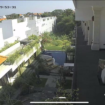 Lila Loka Homestay Canggu  Ngoại thất bức ảnh